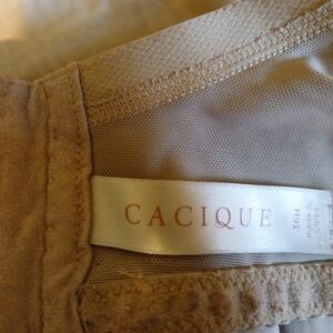 Cacique Tan Bra